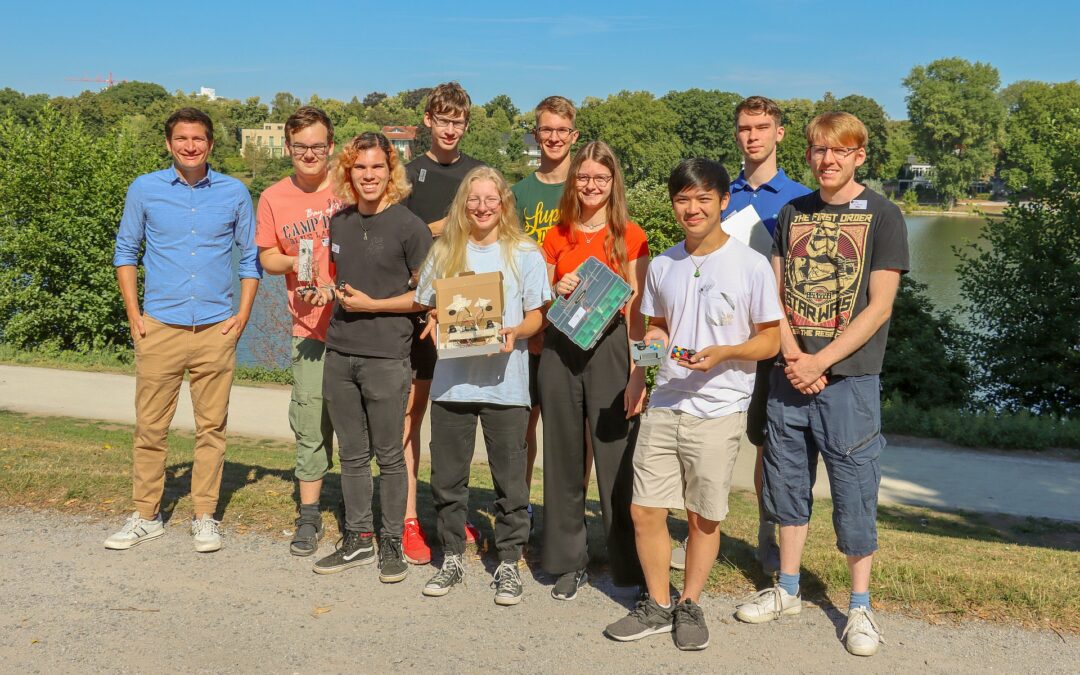 NRW-Schülerakademie für Mathematik und Informatik der 100 besten Schülerinnen und Schüler mit Jonas Ilg